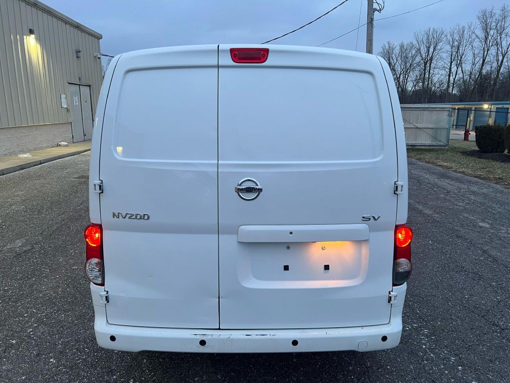 2021 Nissan NV200 Image 16