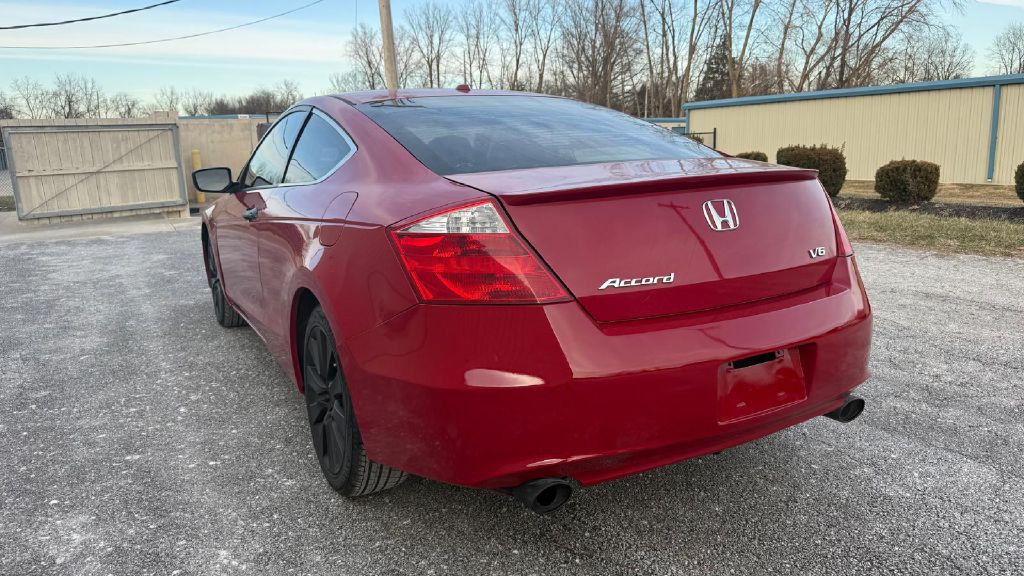 2010 Honda Accord Image 3