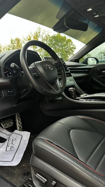 2021 Toyota Avalon Image 13