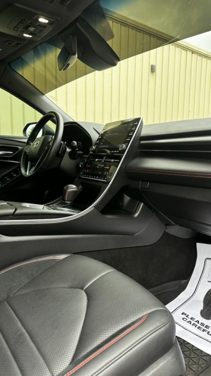 2021 Toyota Avalon Image 15