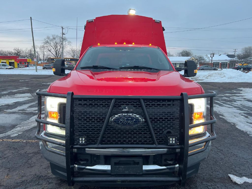 2017 Ford F-350 Image 4