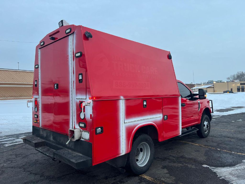 2017 Ford F-350 Image 7