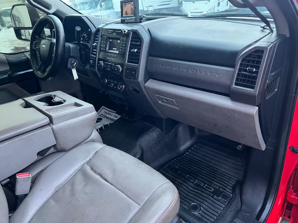 2017 Ford F-350 Image 21