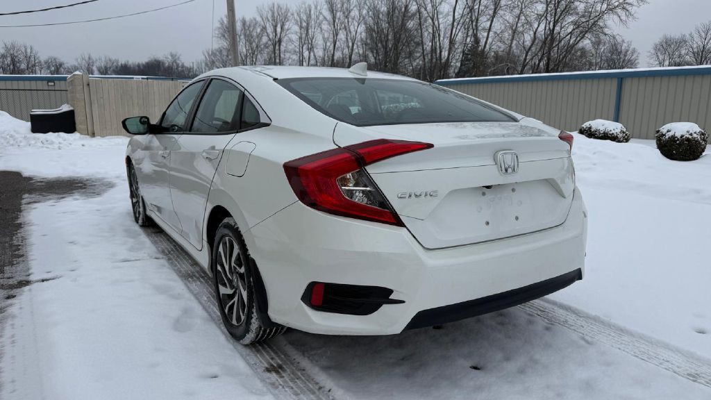 2018 Honda Civic Image 5