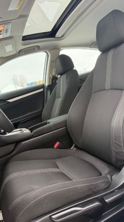 2018 Honda Civic Image 11