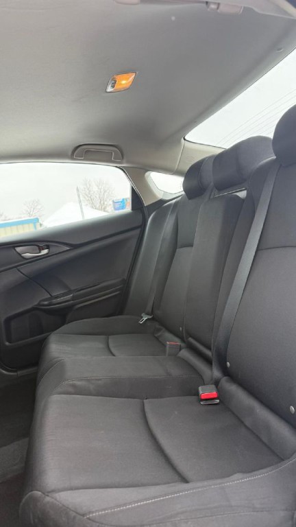 2018 Honda Civic Image 15