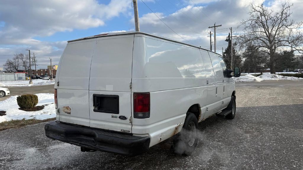 2012 Ford Econoline Image 5