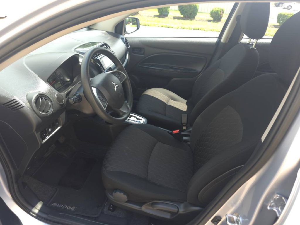 2024 Mitsubishi Mirage Image 2