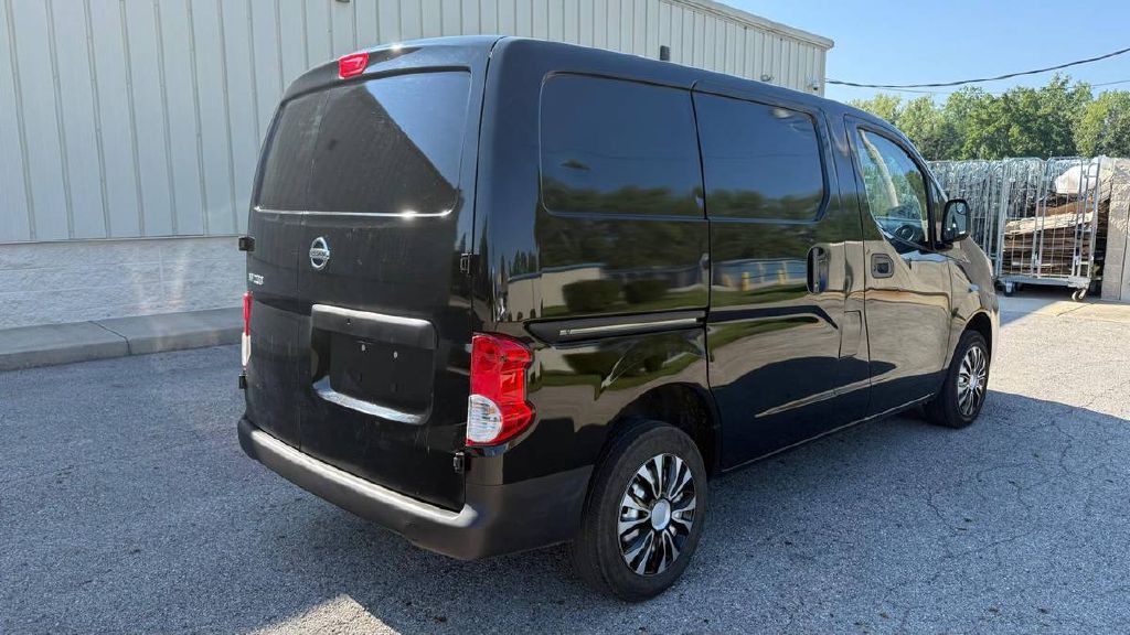 2021 Nissan NV200 Image 3