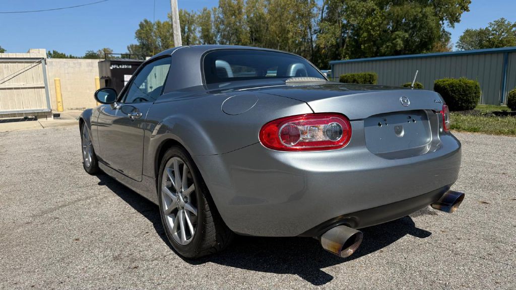 2010 Mazda MX-5 Miata Image 4