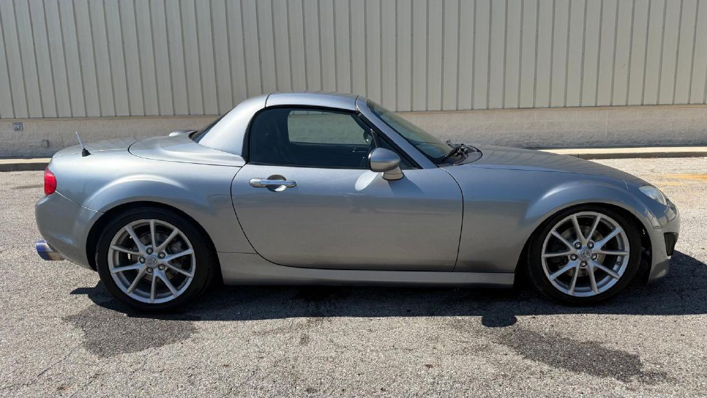 2010 Mazda MX-5 Miata Image 7