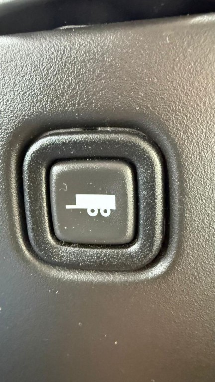 2018 Chevrolet Express Image 18