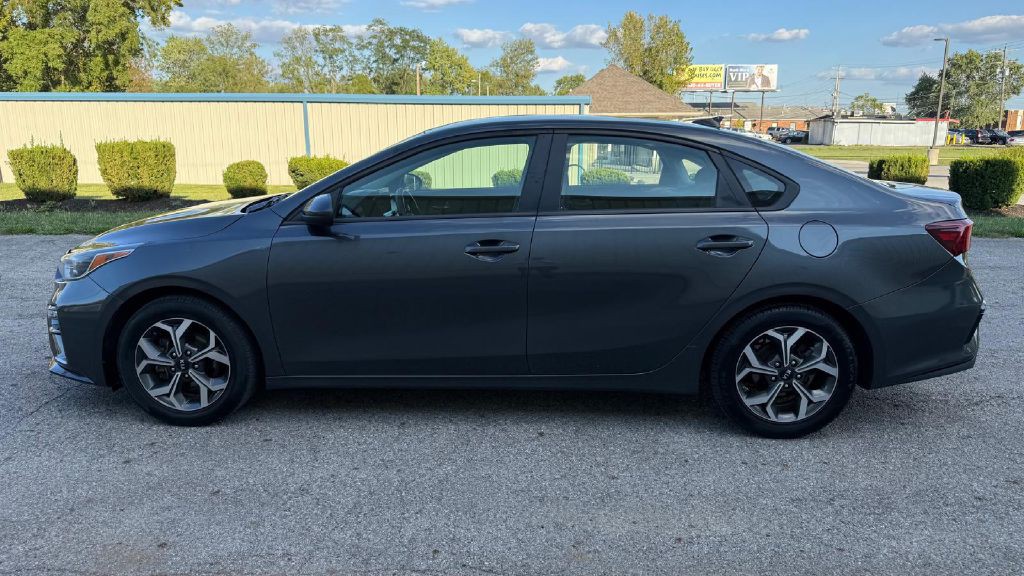 2021 Kia Forte Image 2