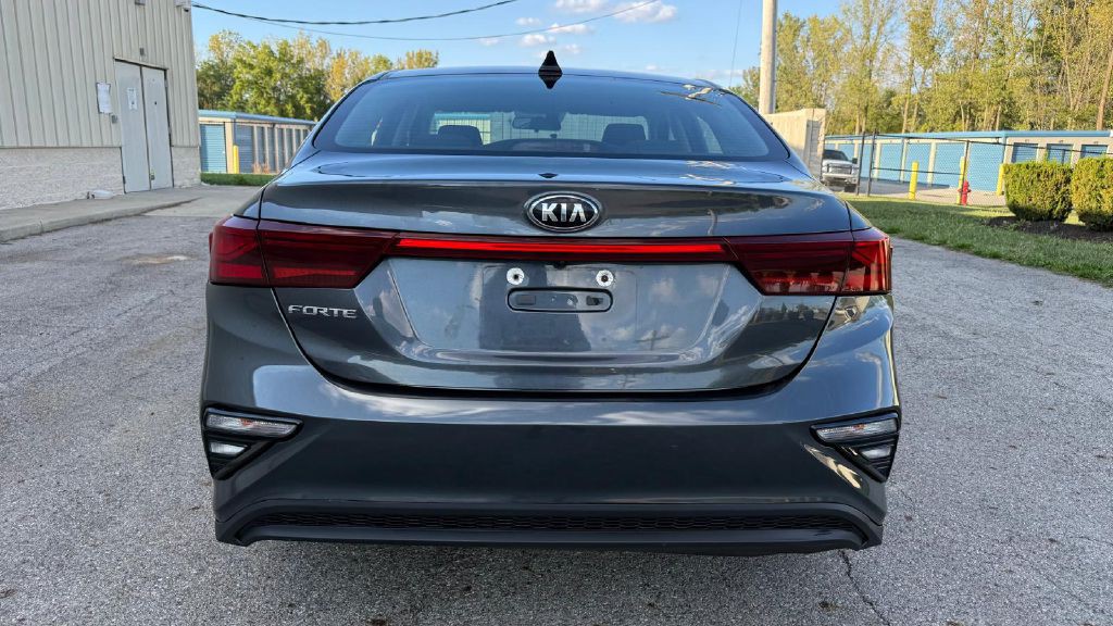 2021 Kia Forte Image 4