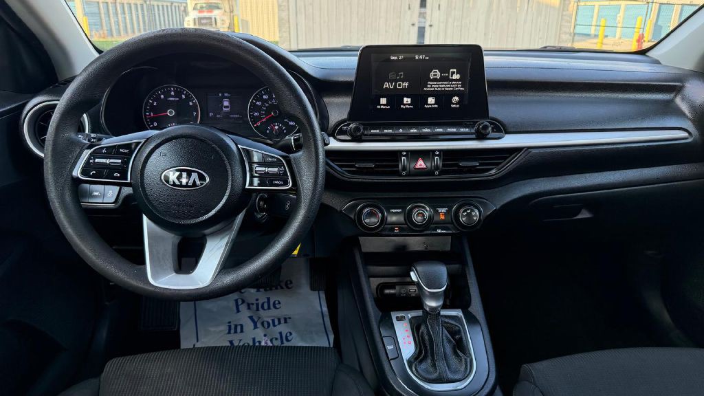 2021 Kia Forte Image 12