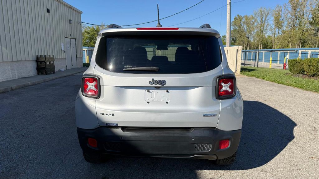 2017 Jeep Renegade Image 4