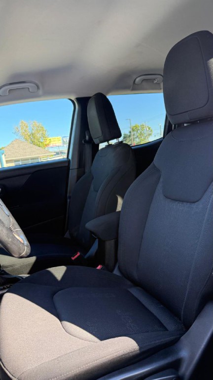 2017 Jeep Renegade Image 10