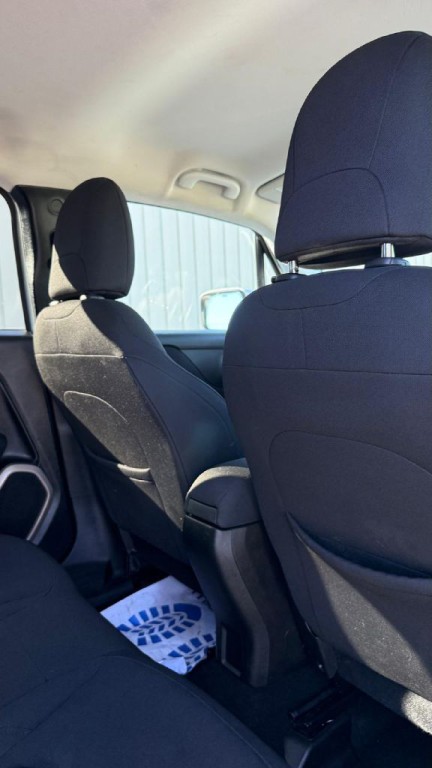 2017 Jeep Renegade Image 18