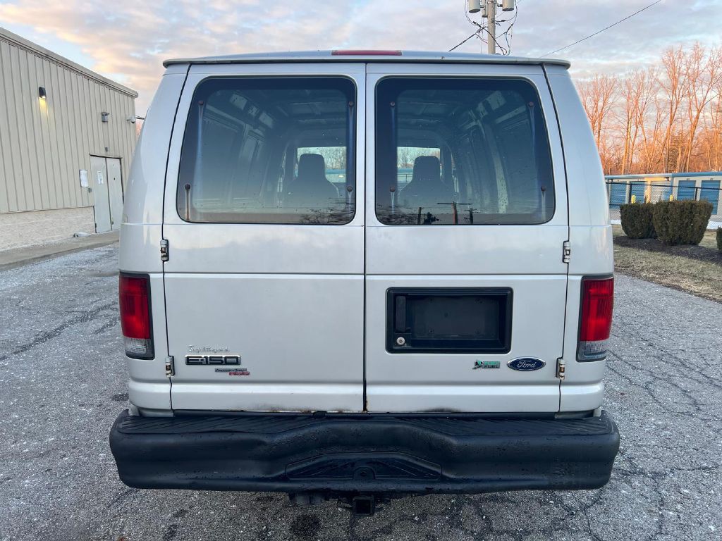 2012 Ford Econoline Image 5