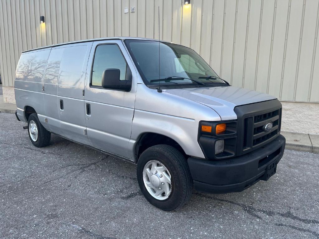 2012 Ford Econoline Image 17