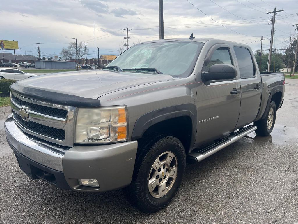 2007 Chevrolet Silverado 1500 Image 3