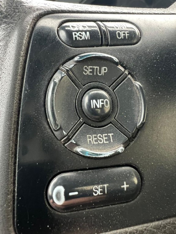 2011 Ford F-350 Image 17