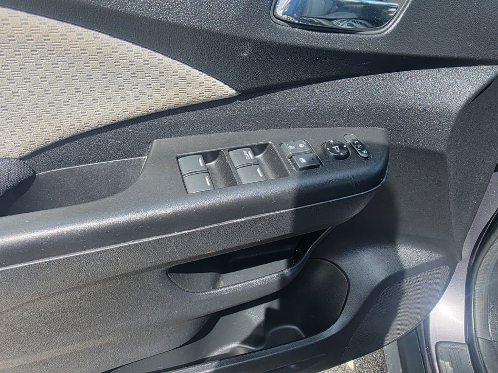 2015 Honda CR-V Image 18