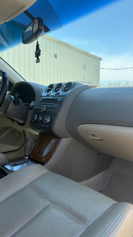 2007 Nissan Altima Image 16