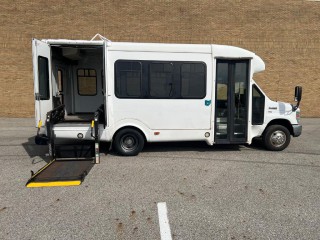 Image for 2013 Ford Econoline E350 SUPER DUTY CUTAWAY ID: 7341989