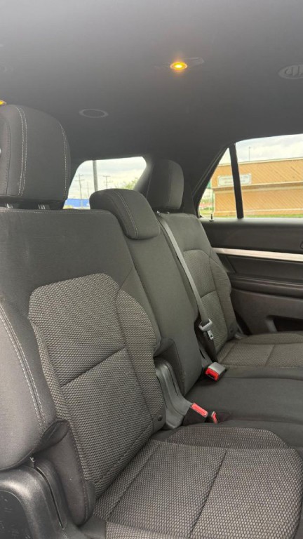 2017 Ford Explorer Image 20