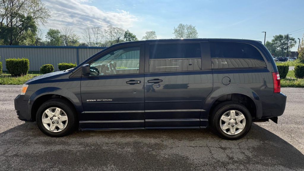 2009 Dodge Grand Caravan Image 3