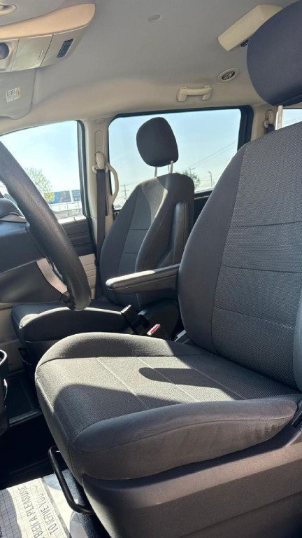 2009 Dodge Grand Caravan Image 11