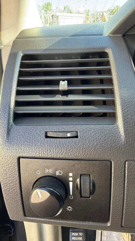 2009 Dodge Grand Caravan Image 23