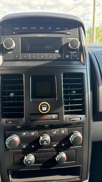 2009 Dodge Grand Caravan Image 24