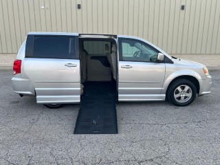 Image for 2012 Dodge Grand Caravan SXT ID: 7370589