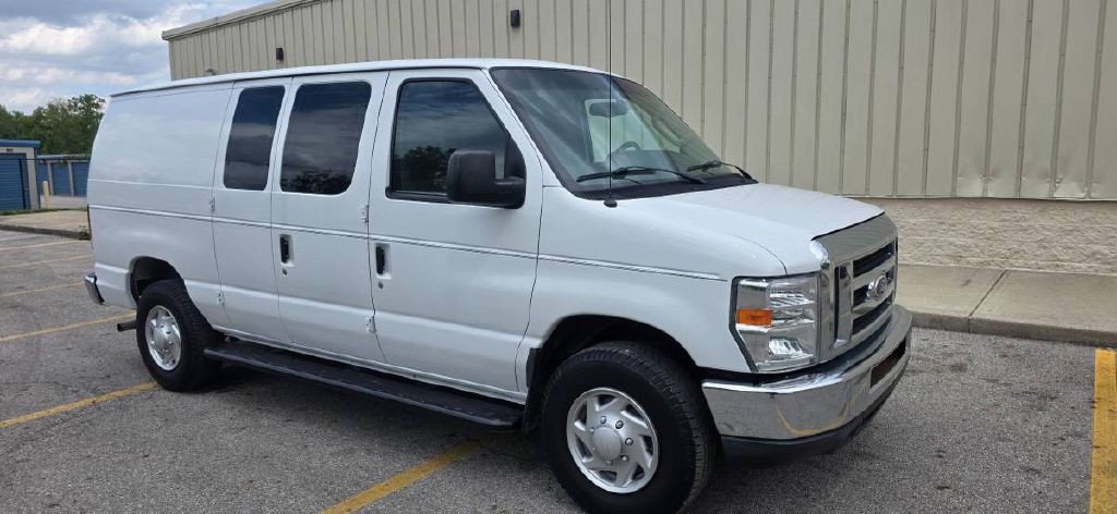 2014 Ford Econoline Image 4