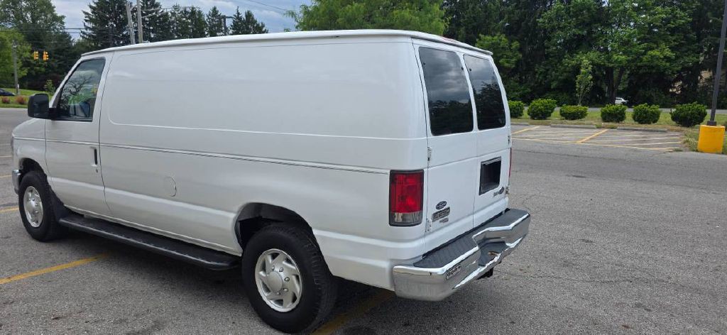 2014 Ford Econoline Image 6