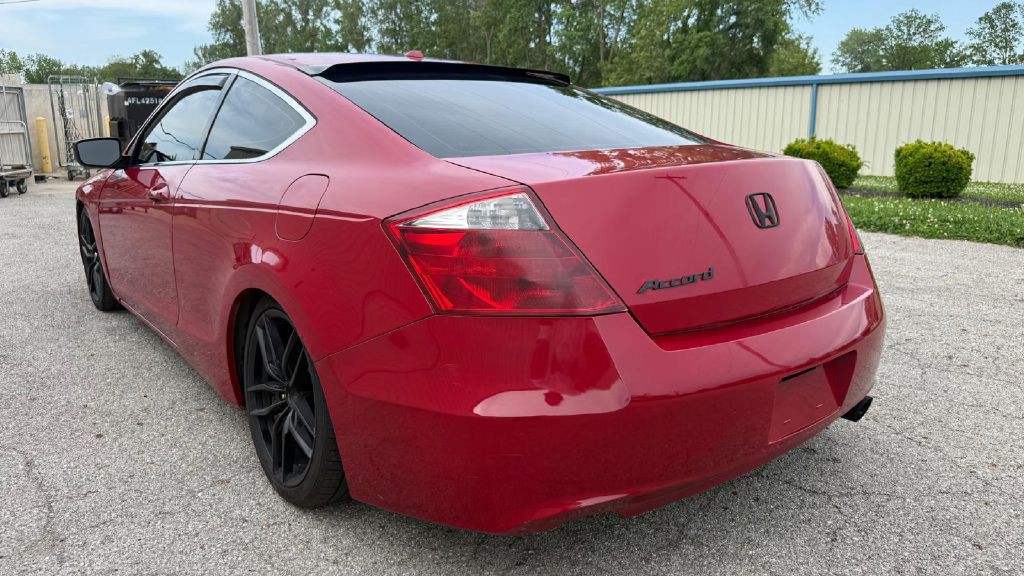 2009 Honda Accord Image 4