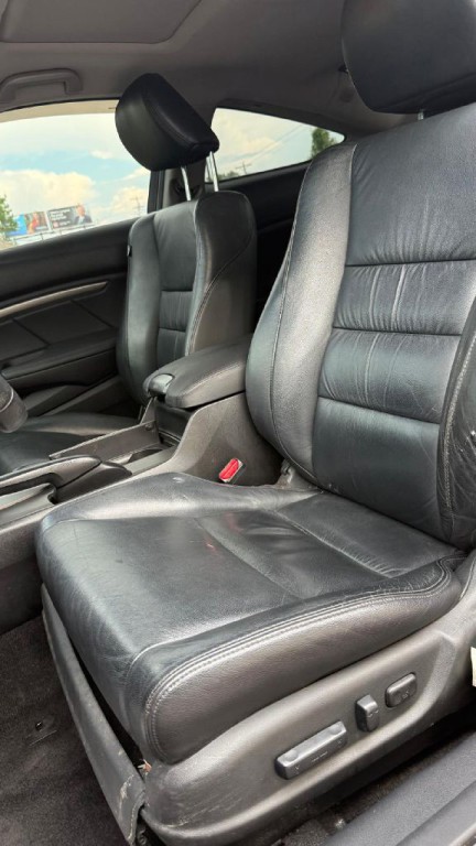 2009 Honda Accord Image 12