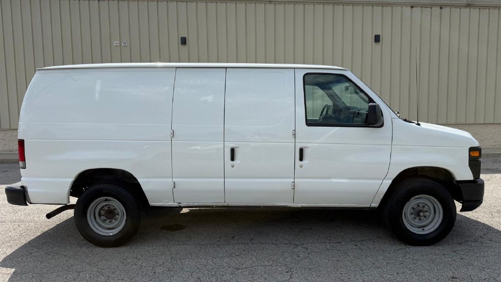 2012 Ford Econoline Image 6