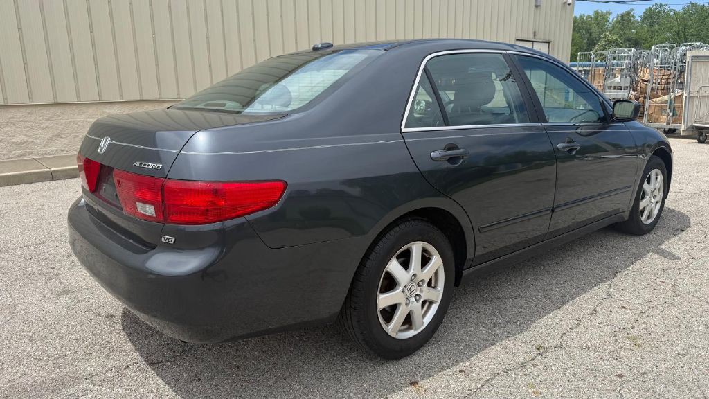 2005 Honda Accord Image 7