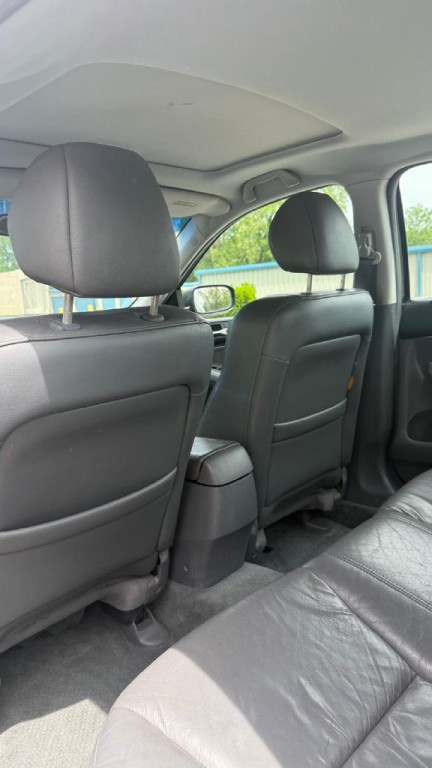 2005 Honda Accord Image 13