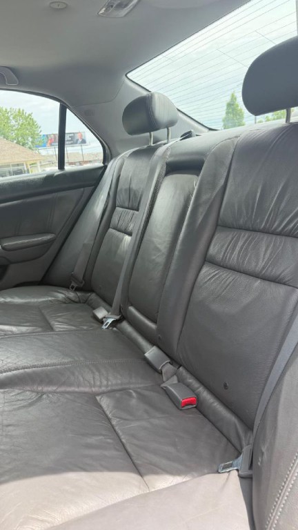 2005 Honda Accord Image 14
