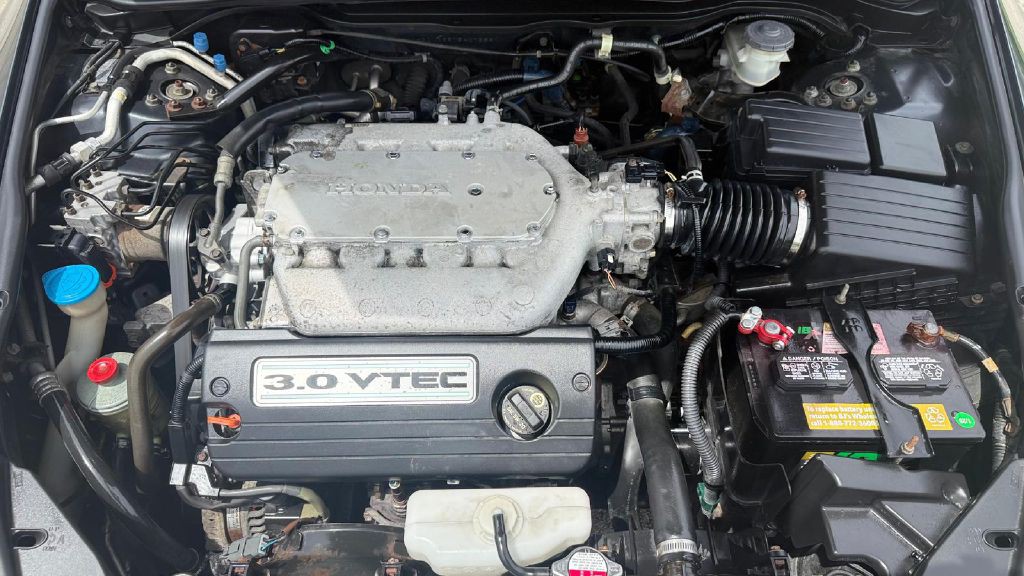2005 Honda Accord Image 20