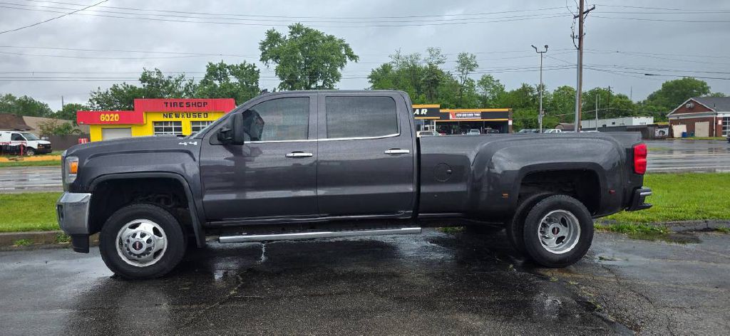2015 GMC Sierra Image 9