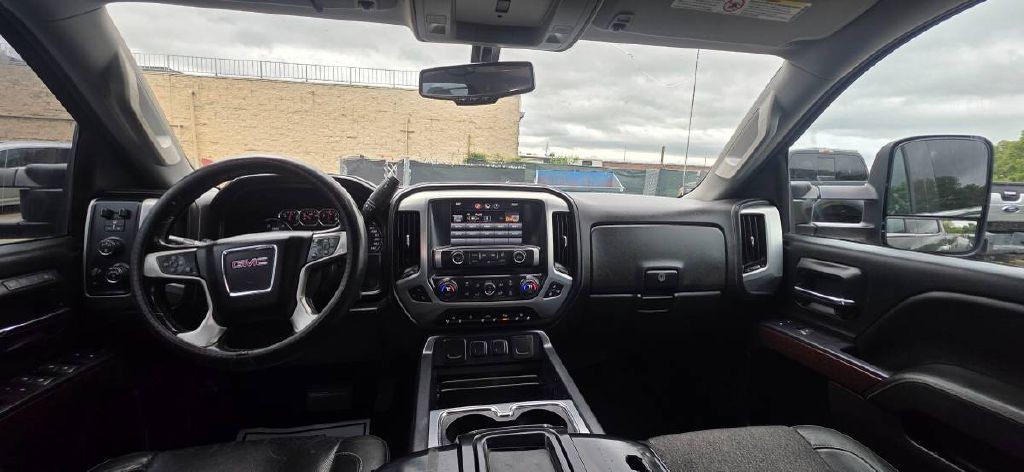 2015 GMC Sierra Image 13