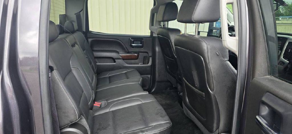 2015 GMC Sierra Image 15