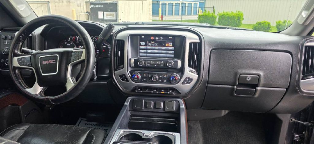 2015 GMC Sierra Image 22