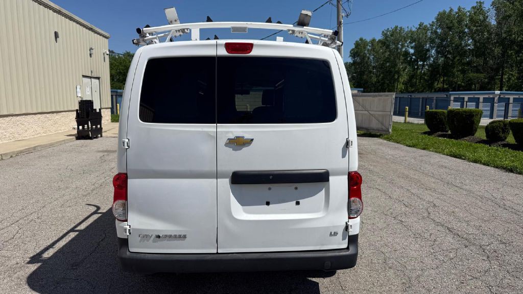 2015 Chevrolet Express Image 4