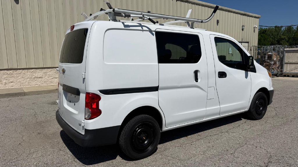 2015 Chevrolet Express Image 5
